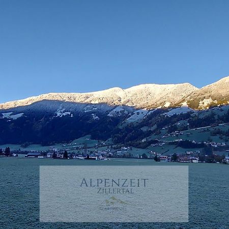 Alpenzeit Zillertal Apartments Целль-ам-Ціллер Екстер'єр фото